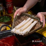 为了这口美味，排长队也要吃！