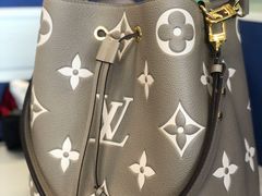-LV路易威登(德基广场店)