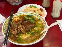 -金杨拉面王小吃面馆·牛三宝面·红烧牛肉粉
