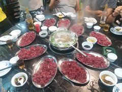 -牛一煲美食(江高店)