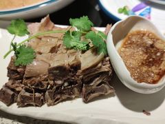 -马老六清真餐饮(西站店)