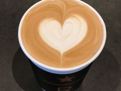 -星巴克臻选(上海合生汇1F店)