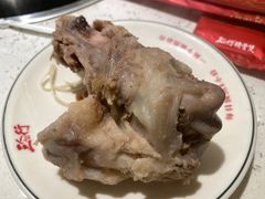 -三人行骨头王火锅(长寿店)