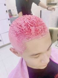 -虫二·专注健康烫染沙龙