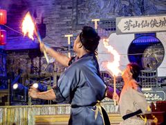 -茅山东方盐湖城景区