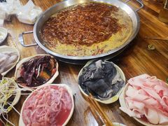 -储奇门鳝鱼火锅(总店)