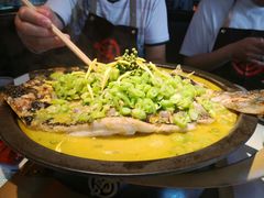 -鸣记脆皮烤鱼·海鲜烤鱼(三八广场店)