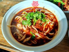 浓汤牛肉面-晋一碗刀削面·特色家常菜(云岗店)