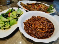 -刘胖子家常菜·蹄花焖藕(中央花园店)