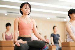 -酉嘉瑜伽YO+YOGA