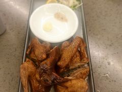 -郑猛记石岐鸽主题餐厅(长江店)