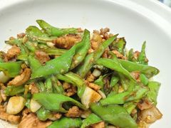 -靓虾二哥长沙地标小龙虾(五一广场店)
