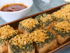 -莲餐厅·湖北菜·潜江小龙虾店(愚园路店)