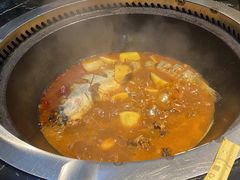 -袁小二大东北铁锅炖(吉祥村总部)