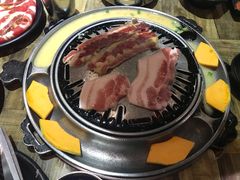 -哈哈碳都·牛肋条无限自助烤肉(台江万达店)