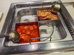 -海底捞火锅鲜切牛肉主题店(长寿路店)