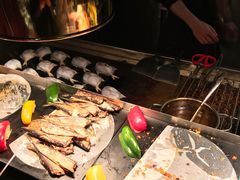 -领鲜活海鲜榴莲自助火锅(东门店)