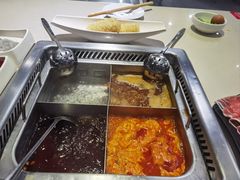 -海底捞火锅(吾悦国际广场店)