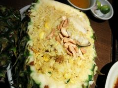 -大头虾越式风味餐厅(光明广场店)