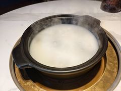 非遗粥水锅底-大良毋米粥 · 粥底火锅(岭南天地店)