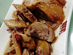 -瑞丰园庭院餐厅·白族传统家常菜