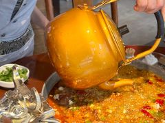 -万重锦·人文川菜馆(骡马市店)