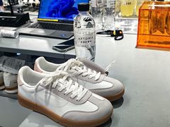 -迪卡侬(环球港店)