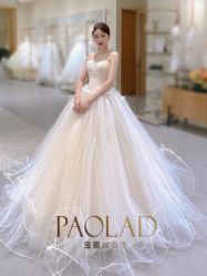 -南京宝娜嫁衣婚纱礼服馆(中央路店)