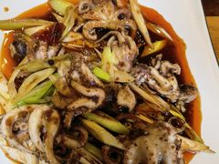 -臻鲜燕海鲜融合餐厅(金陵style店)