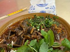 -铭记嘎洒生态鳝鱼(迎春街店)