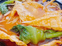 -丽丽三鲜螺蛳粉(田林路店)