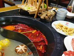 鸳鸯锅-重庆德庄火锅(体育中心店)