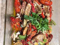 -日进一片海.生腌海鲜火锅.宵夜烧烤(三里屯总店)