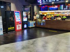 -名人国际影城(人民路店)