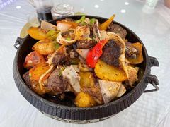 -撒拉人家.酸菜牦牛肉火锅