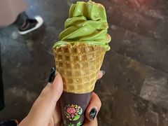 抹茶冰激凌-鲜鱼口老字号美食街