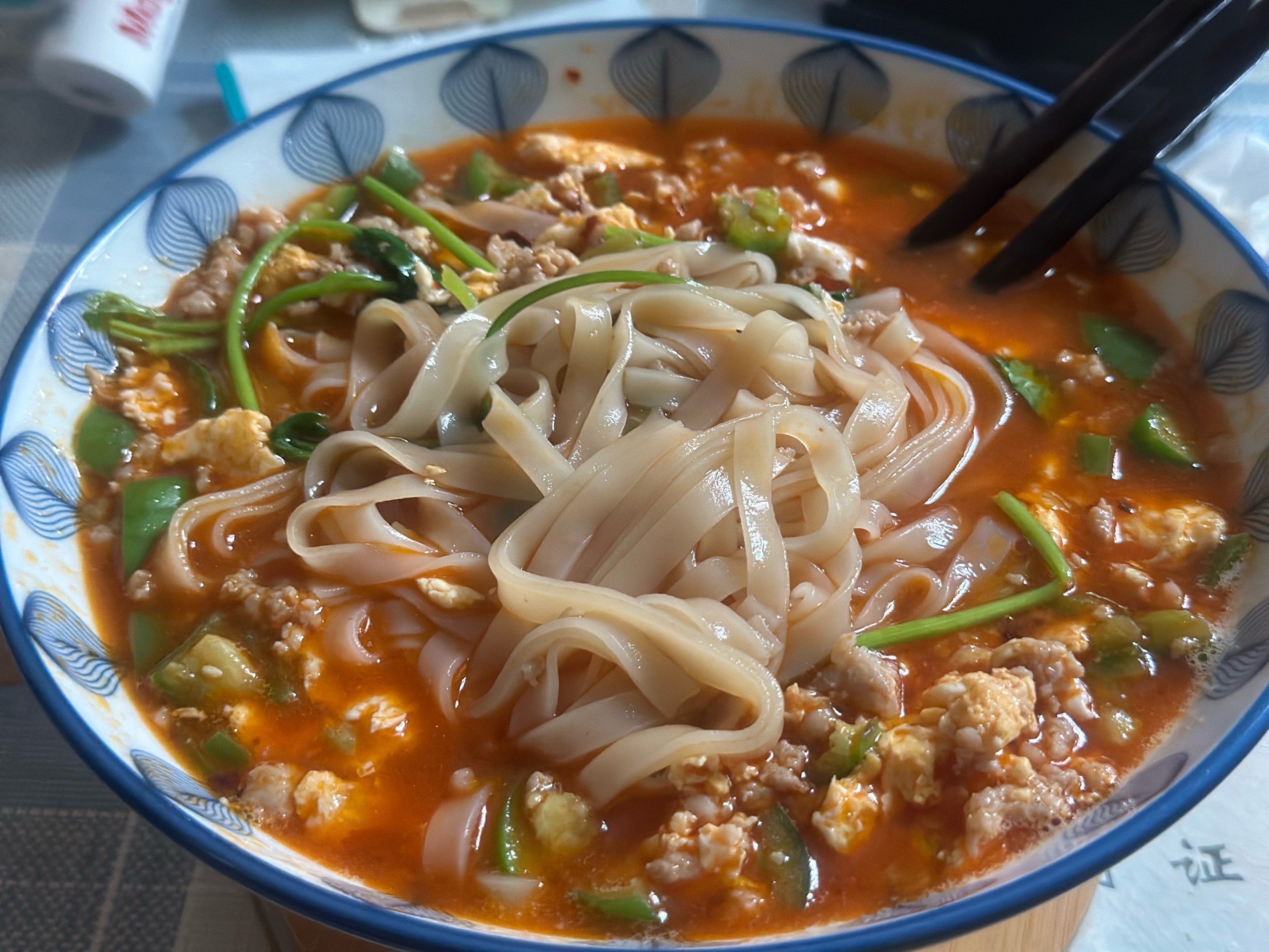 鸡蛋瘦肉炒河粉图片