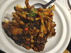 -黄泥岗·地道湖北菜(奥特莱斯店)