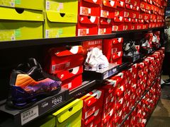 -NIKE上海青浦优选体验店