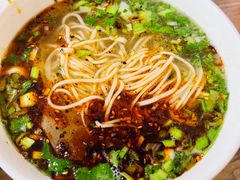 -陇上全荟兰州传统牛肉面(延吉路店)