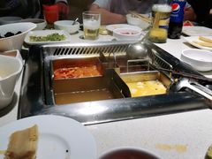 -海底捞火锅鲜切牛肉主题店(长寿路店)
