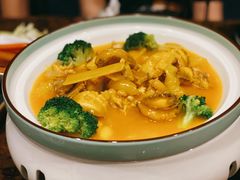 花胶鲍鱼鸡煲-JUKEBOX玖部音乐餐厅(华侨城店)