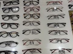 -博士眼镜(东莞中环财富广场店)