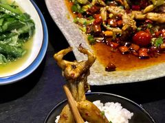 正宗土青蛙-醉小酒馆·川菜·江湖菜·重庆菜(观音桥旗舰店)