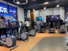 -豪逸健体(中骏广场店)