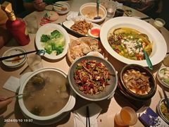 -吴氏老妈·23年家常菜(古城店)