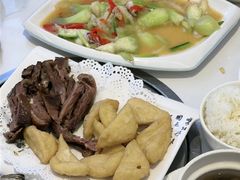-陆记鹅庄·潮汕菜·狮头鹅(大仟里店)