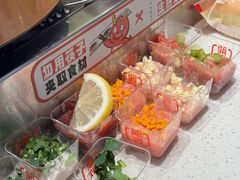 -龍歌自助小火锅(市南金茂湾店)