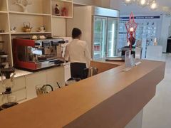-北京京宝行宝马4S店(闵庄路店)