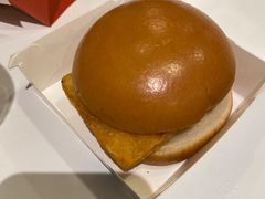 -麦当劳(民盈·国贸城店)